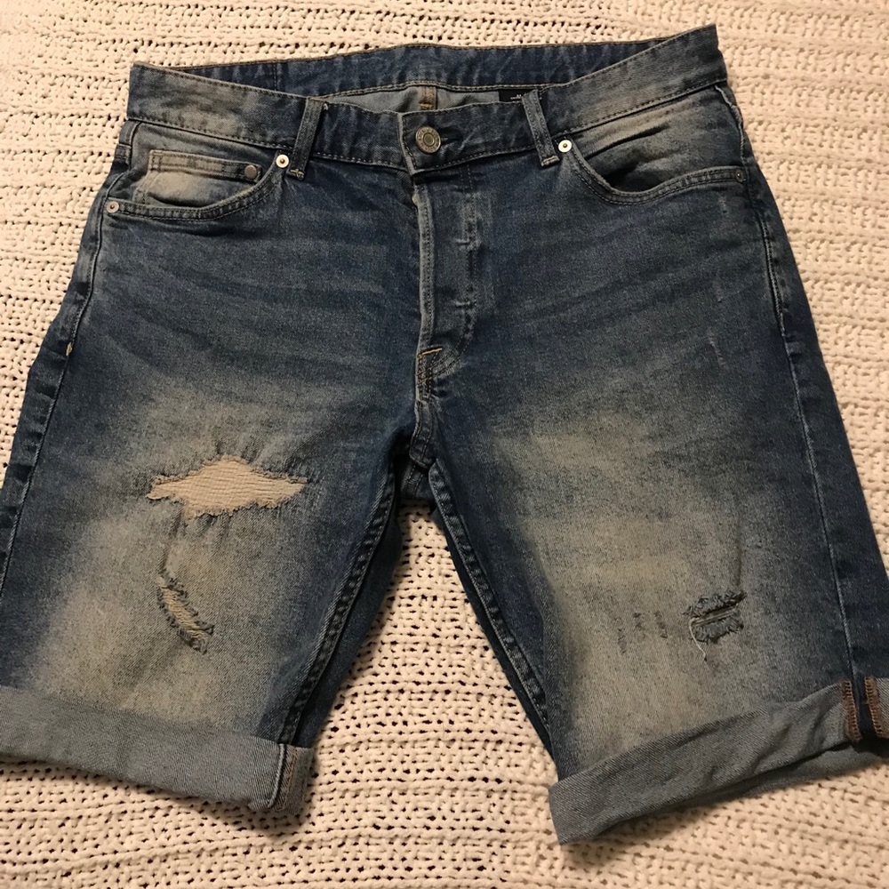 H & M slim fit shorts